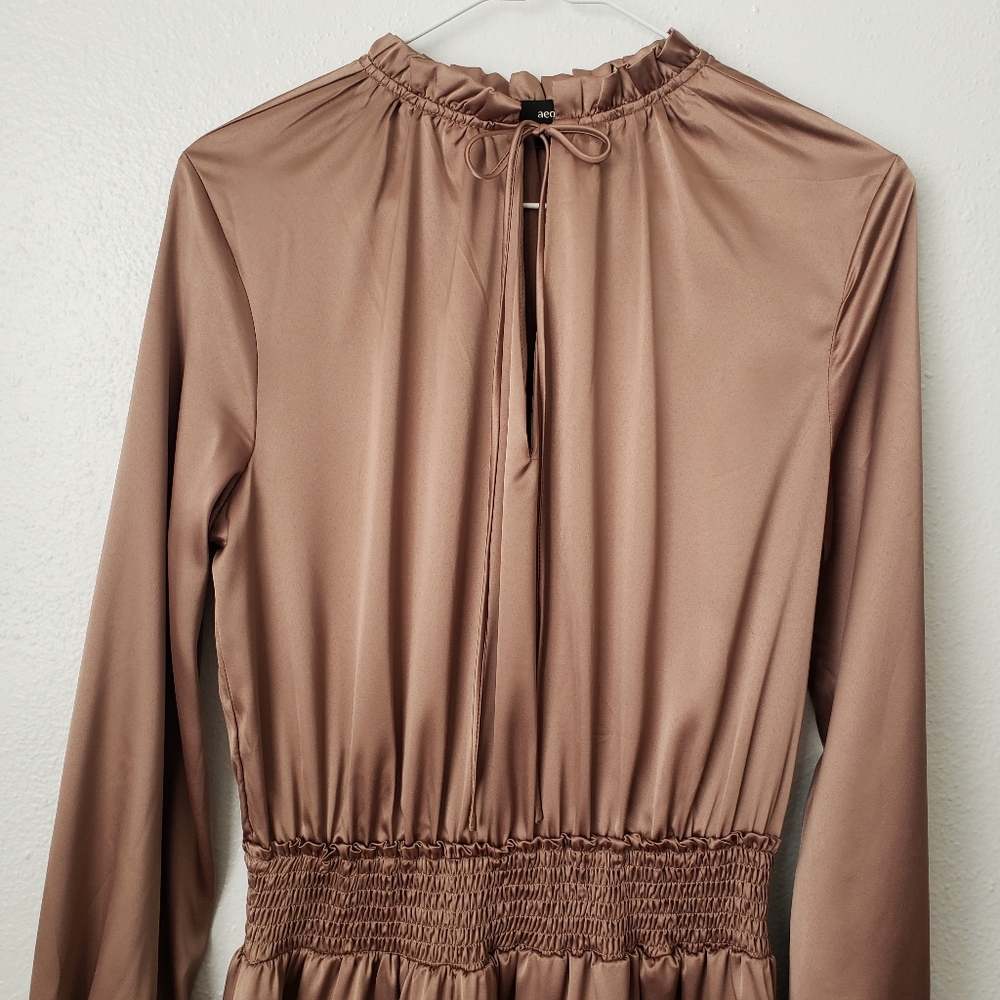 Aeom Satin Mauve Ruffled Long Sleeve Dress Small - Picture 9 of 16